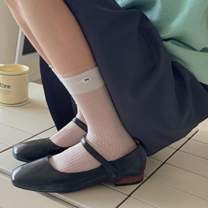 Thin Mulberry Silk Lace Edge Bow Buckle Pile Mid-calf Socks, Sweat-absorbing and Anti-ball Mesh Socks for Women