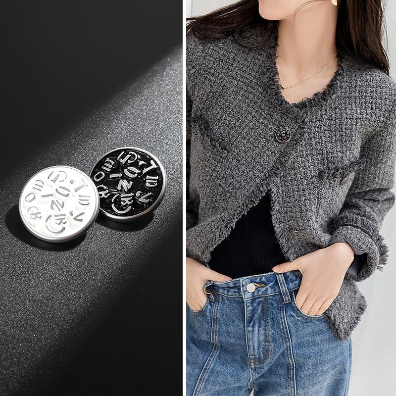 10Pcs Black And White Clothes Buttons, High-End English Letter Buttons, Versatile Round Men'S And Women'S Coats, Sweaters, Metal Buttons