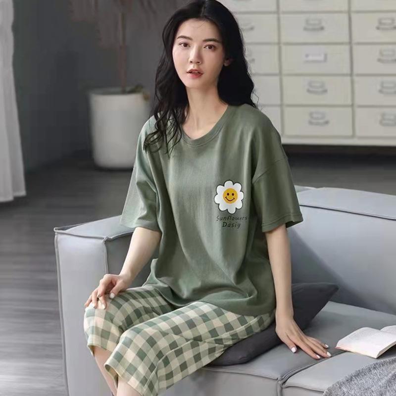 Korean Style Women's Summer Pajama Set – Imitation Cotton, Short Sleeve, Capri Pants, Thin, Cute, Plus Size