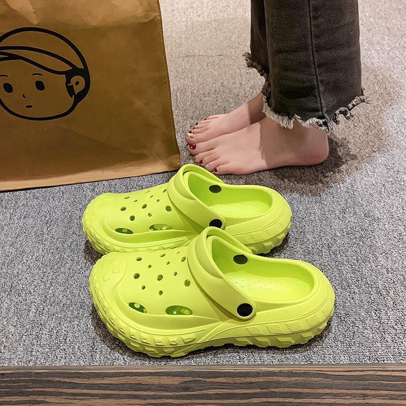 

Толстоподошвенные туфли с отверстиями, нескользящие и дышащие тапочки, модные удобные пляжные сандалии на мягкой подошве для летней носки 44-45