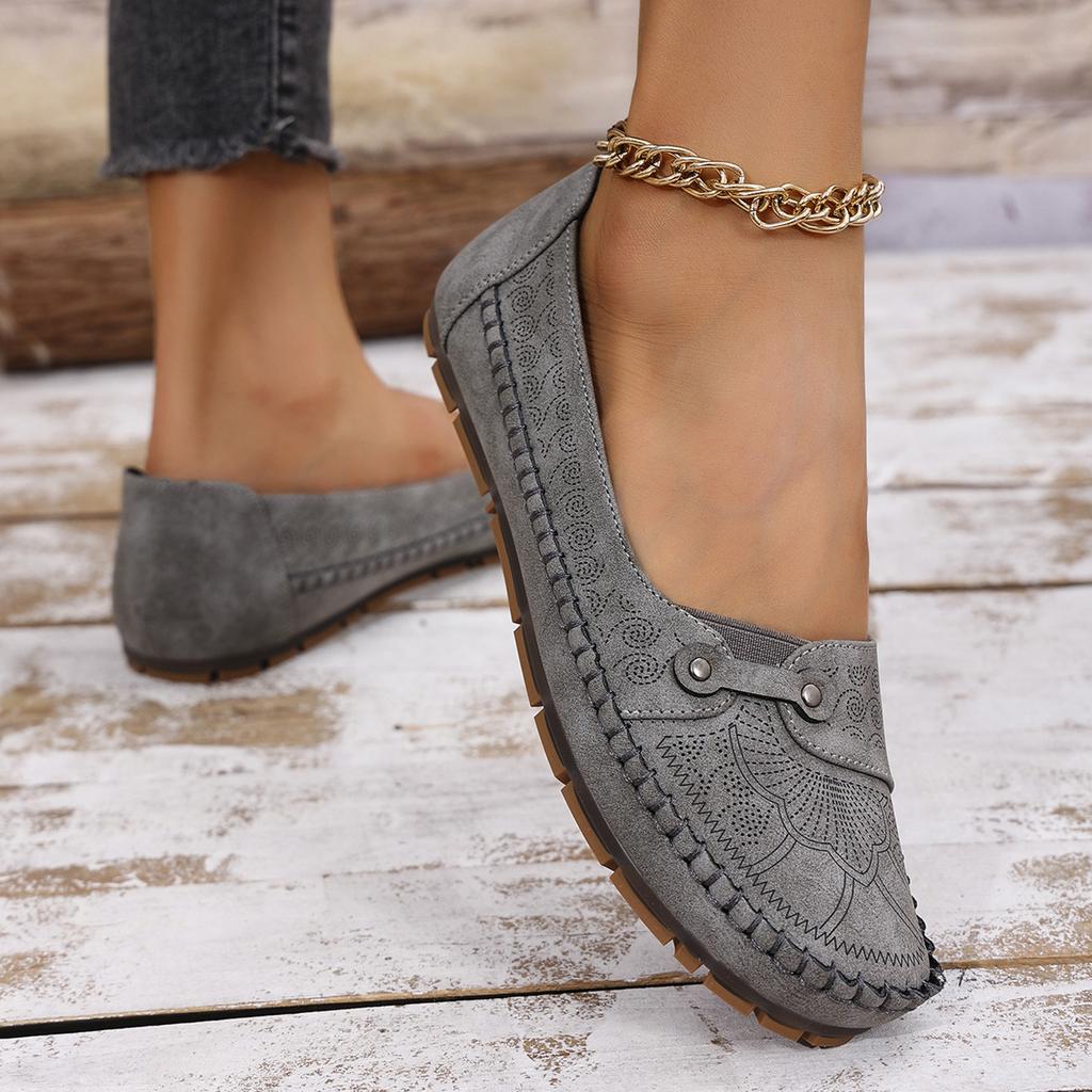 Women's Retro Flat Loafers With Stitching