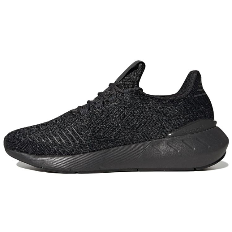Adidas Originals Swift Run 22 Comfortable Versatile Breathable Durable Shock Absorbing Low Top Casual Running Shoes Unisex Sneakers Black GY1940