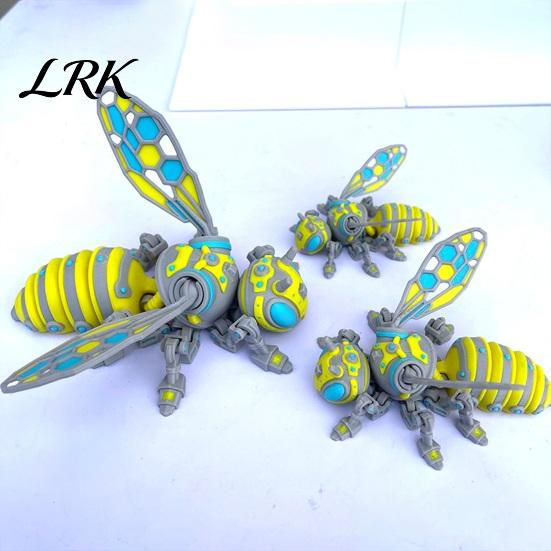Bee Table Decor 3D Printed Mechanical Figurine, Collectible Cyberpunk Hornet Ornament with Toy Movable Joints, Stress Relief Articulated Insect Fidget