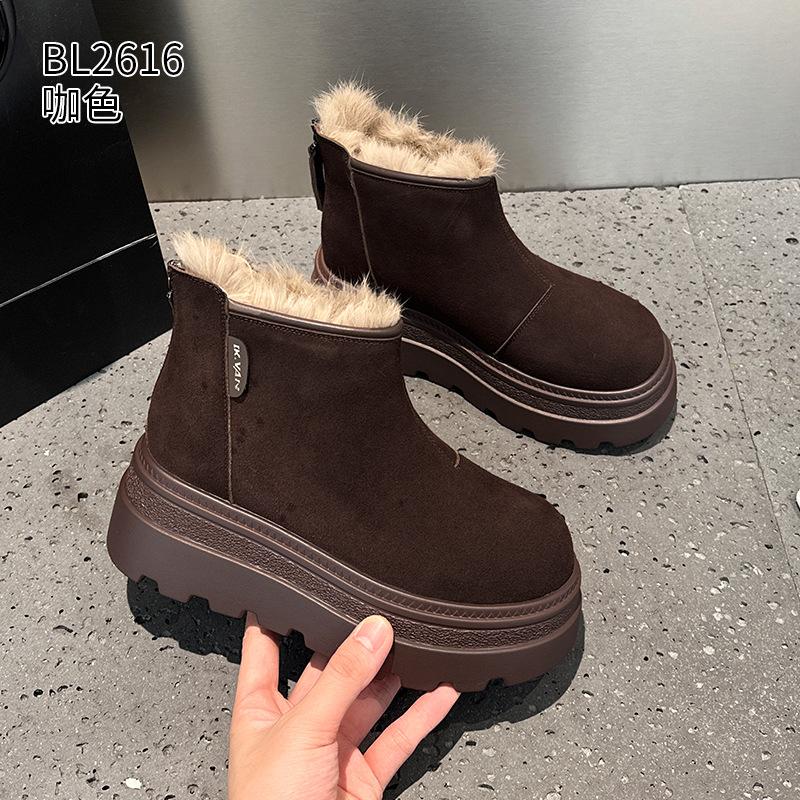 Snow Boots Winter New Small Thick-soled Warm Velvet Cold Casual Short Boots Tide