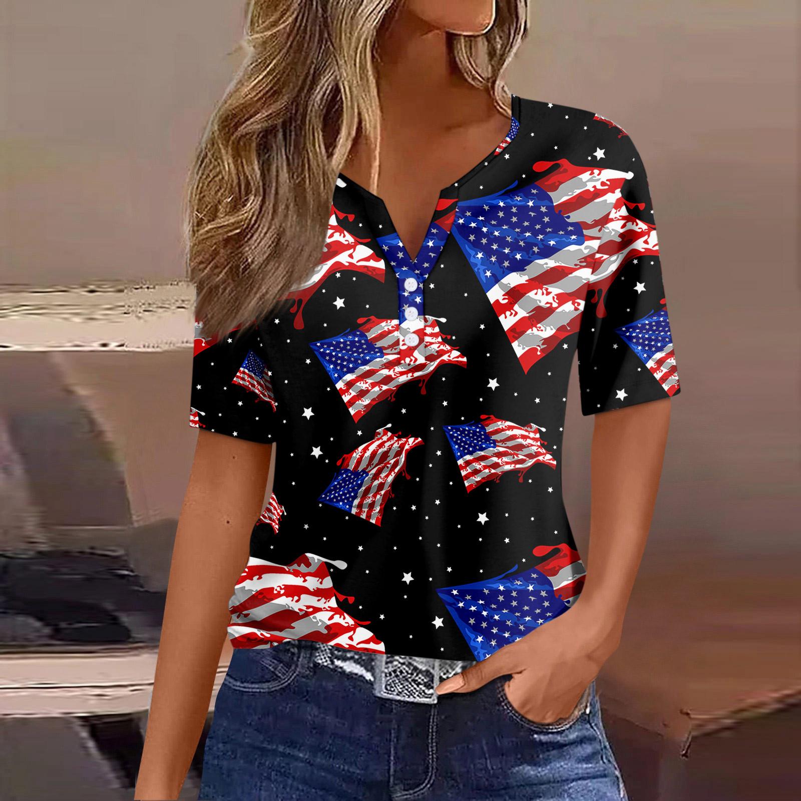 

Жіноча повсякденна футболка до Дня незалежності з принтом і V-подібним вирізом, короткими рукавами та прикрашеними ґудзиками L синій