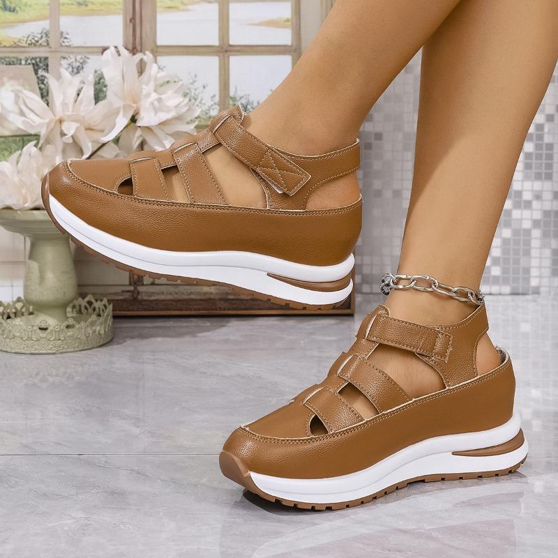 Women’s Hollow-Out Platform Summer Sandals, Lightweight Casual Plus Size Slides