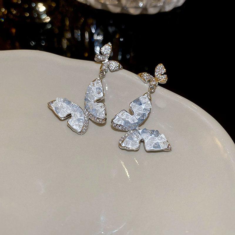 Ice quenched blue flower artificial crystal fringed earrings Cool wind temperament stud earrings Internet celebrity earrings