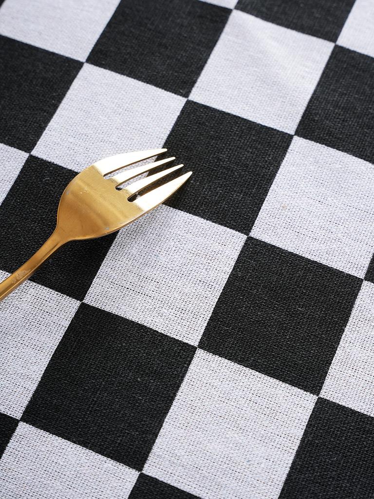 Retro Luxury Plaid Tablecloth Dustproof Non-Slip for Living Room Kitchen Dining Table Decor Checkered Design