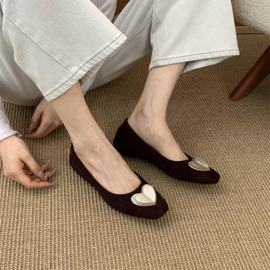 Giant Soft Original Factory No Standard Flat Bottom 2025 New Sheepskin Simple Love Casual Comfort Single Shoes Commuting Versatile Women