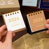 2026 Pferdejahr Mini Schreibtischkalender Einfacher Tragbarer Spiral-Monatskalender Planer Büro- und Heimdeko