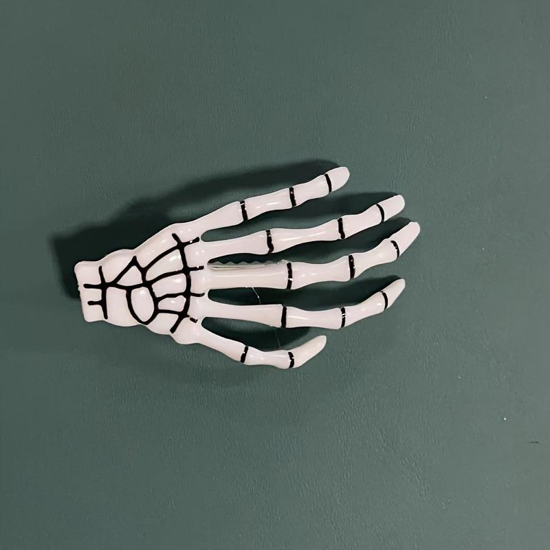 Gothic Skeleton Hand Hair Claw Clip,Skull Bone Barrettes for Women, Horror Cosplay Hair Accessories, Unique Valentine's Day Gift