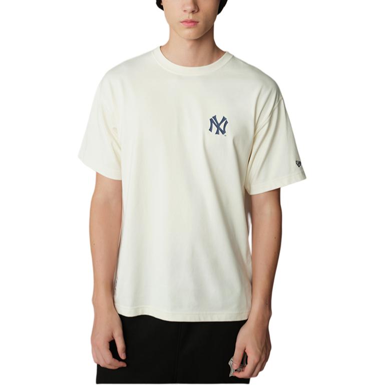 New Era FW25 MLB New York Yankees Seria Western Trend Nadruk z Logo z Tyłu Swobodny Okrągły Dekolt Krótki Rękaw Koszulka Unisex Koszulki 14726592