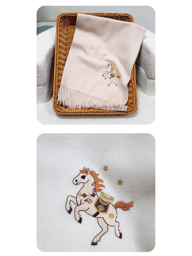 Jahr des Pferdes Merinowolle Bestickter Roter Schal - Warmer, Dicker Herbst/Winter Halswärmer & Schal Souvenir