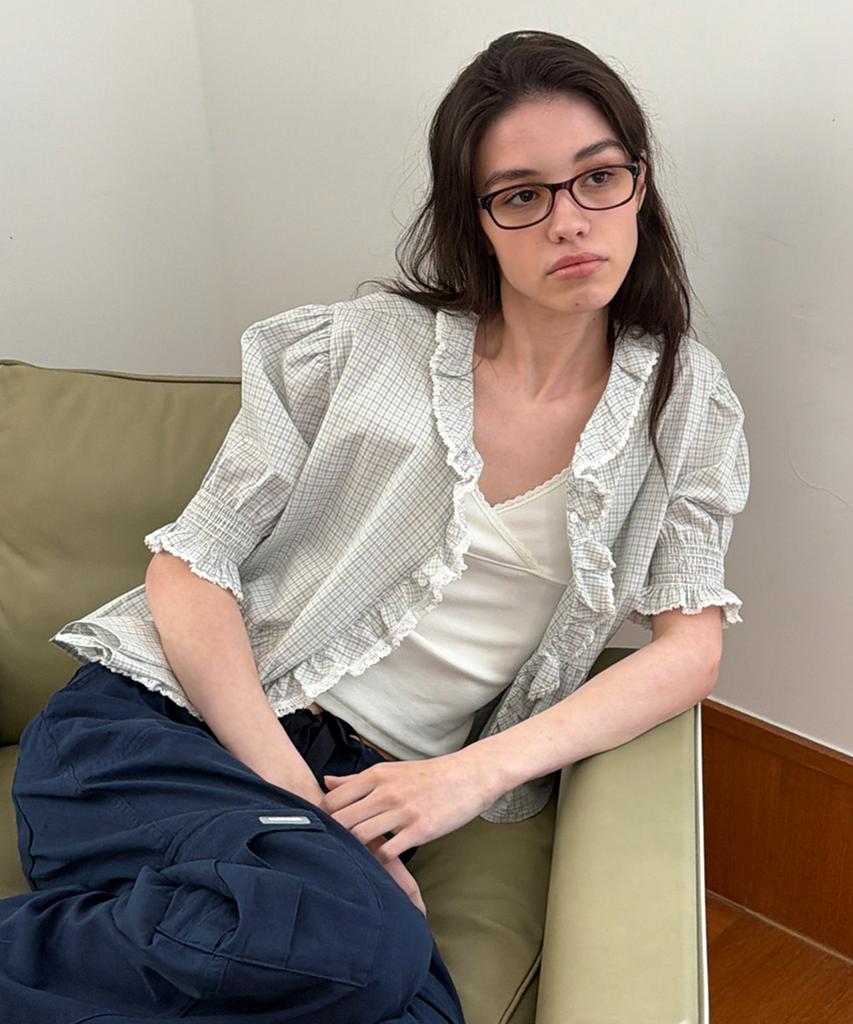 WITHOUT SUMMER Moi Ruffle Blouse_Check