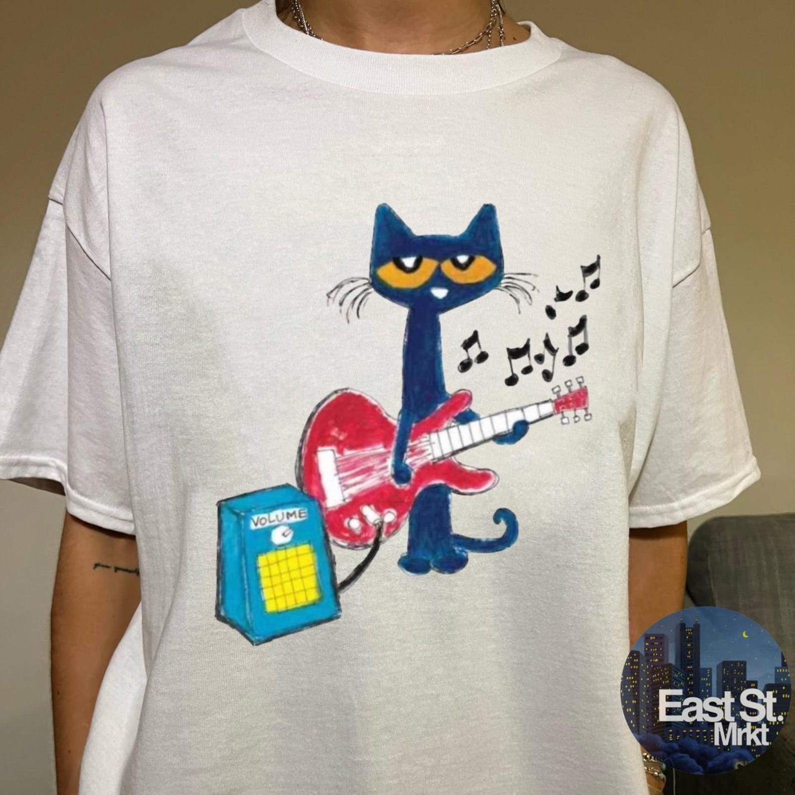 Pete The Cat Graphic Tee: Vintage Style Funny Music T-Shirt S
