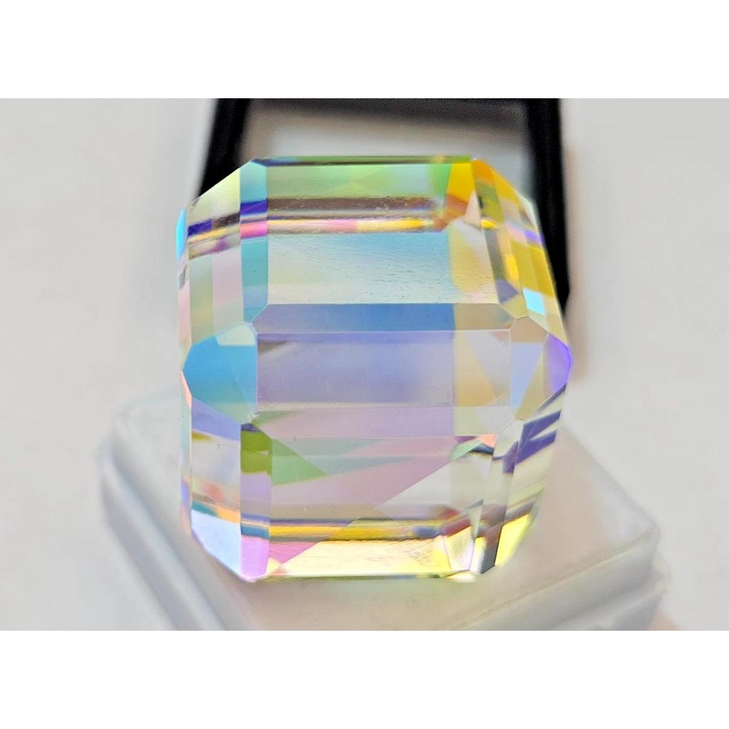 100+ Ct Natural Mystic Topaz Rainbow Color Cube Cut Fabulous Certified Gemstone