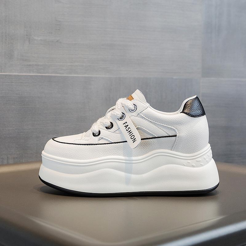 Autumn New Casual Sports Shoes Women's Small Shoes Women's Shoes Small White Shoes Inner Heightening Thick Baseplate Shoes