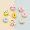 Breloque Porte-clés Fleur en Résine Beignet Ananas - Accessoire Jouet Ornement Comestible DIY