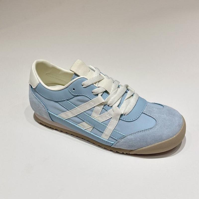 Breathable women's lightweight soft-soled sports casual shoes flat-soled women's shoes spring and summer new models