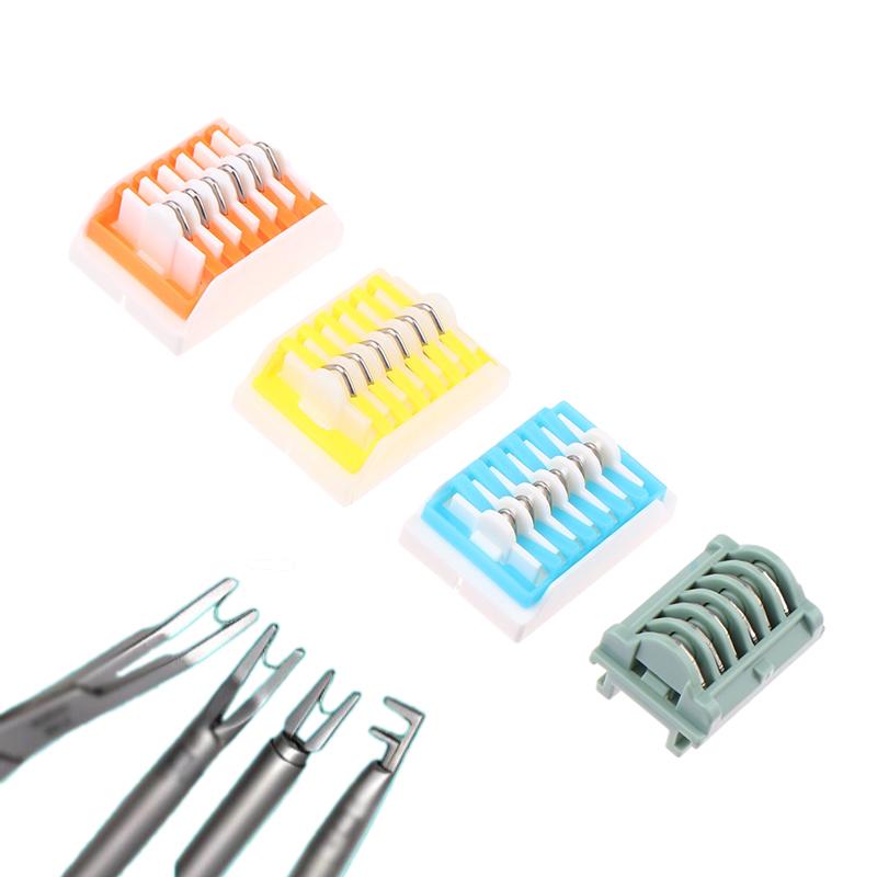 6pcs/row Medical Titanium Clamp – Laparoscopic and Endoscopic Vascular Blocking Instrument for Abdominal Surgery