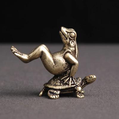 Ottone Puro Antico Micro-intaglio Tartaruga Schiena Rane Figurine Miniature Decorazione per la Casa Scrivania Creativa Decorazione per Animali da Tè Incenso