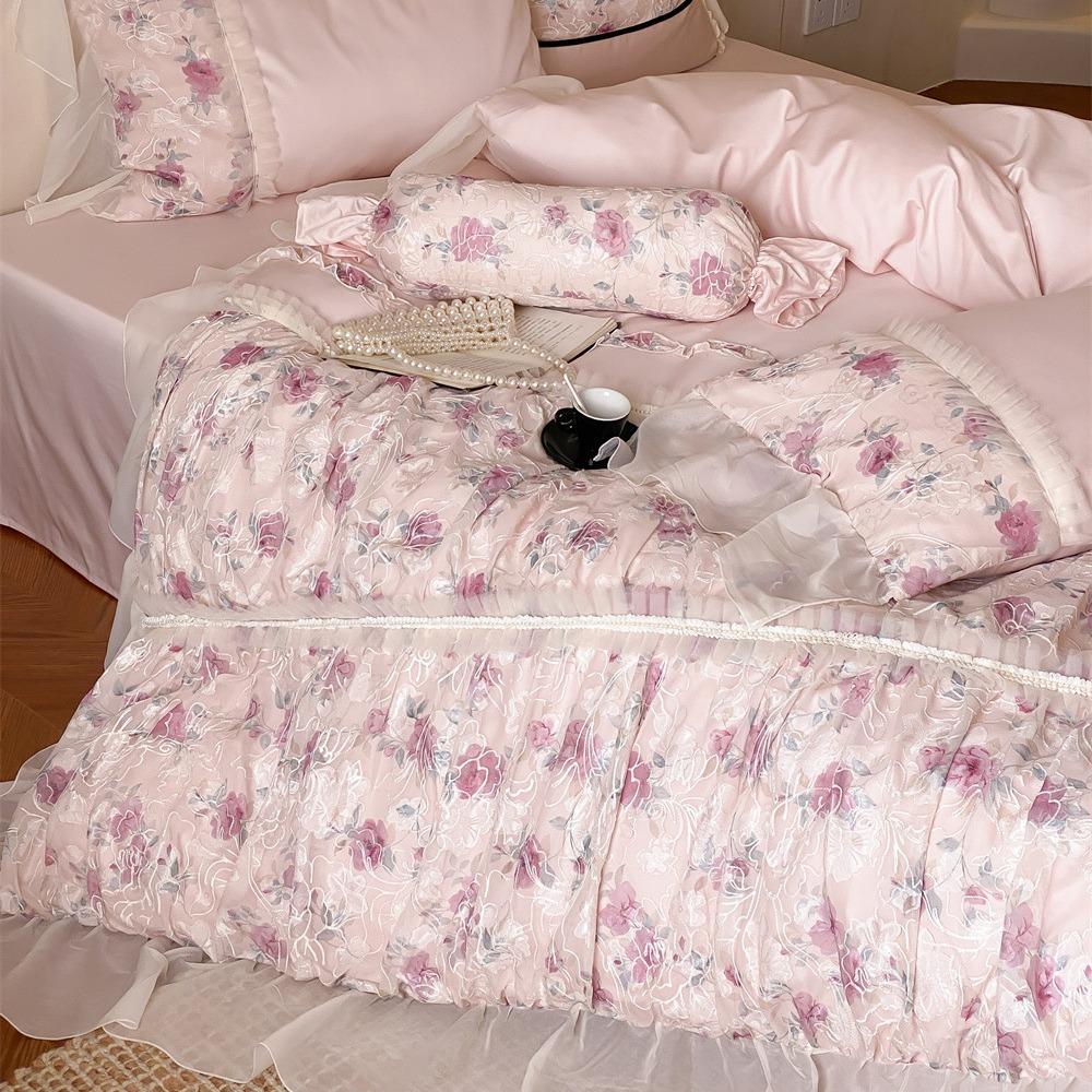 Cotton Bedding Four-piece Set French Rose Print Skin-friendly Breathable Quilt Cover Sheet Pillowcase Kit