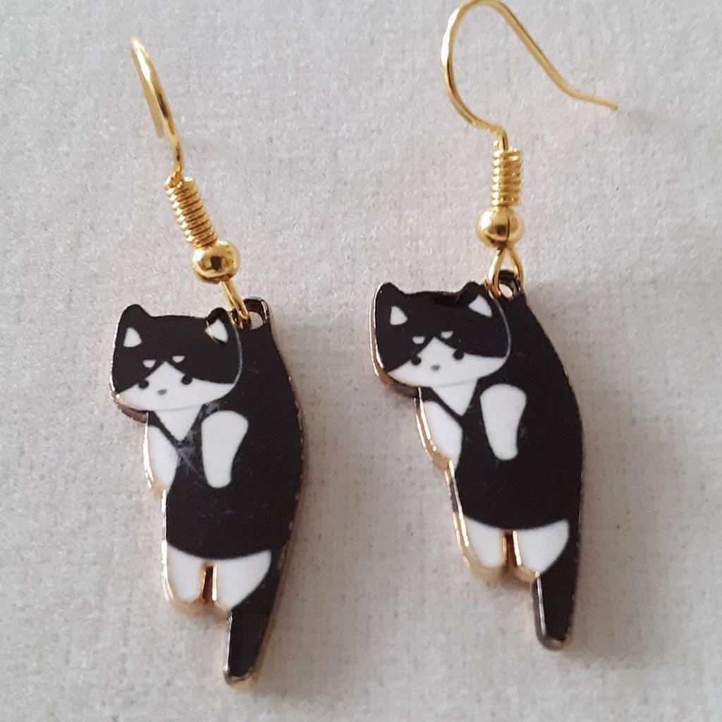 Cute Little Cat Ear Hook Cartoon Girl Flower Cat Earrings Sweet And Fresh Texture