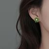 Elegant Asymmetrical Daisy Flower Stud Earrings Are A Charming Gift for Women.