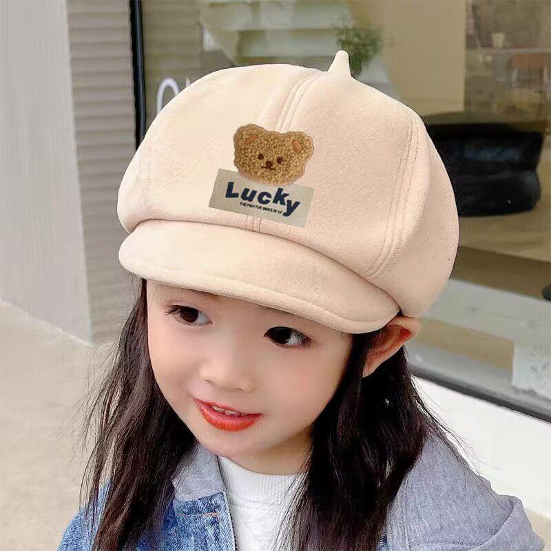 Children's Fashionable Berets, Cute Baseball Caps for Girls Autumn and Winter