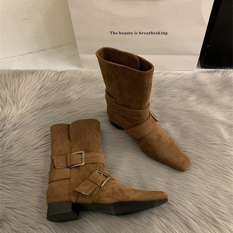 2025 Korean Version of the New Niche Design Retro French Short Boots Small Square Head Western Boots Suede Medium Boots Women's Boots