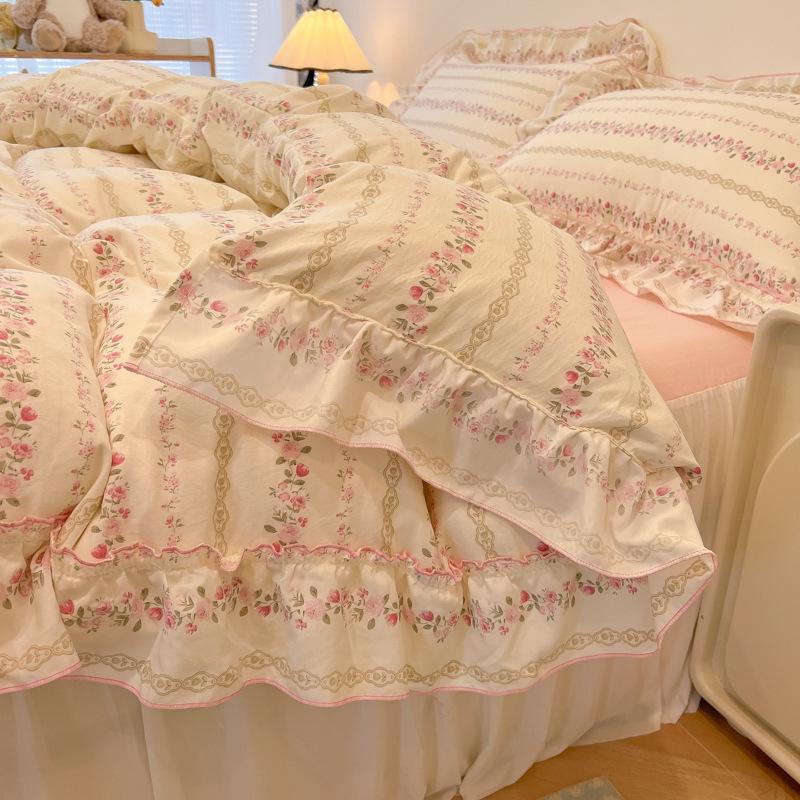 Romantic Lace Floral Cotton Bedding Set - Exquisite French-Korean Style
