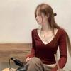 Pure Desire Retro V-neck Long-Sleeve Women's Slim-Fit Two-Piece T-shirt with German Velvet Lining for Autumn/Winter 2025