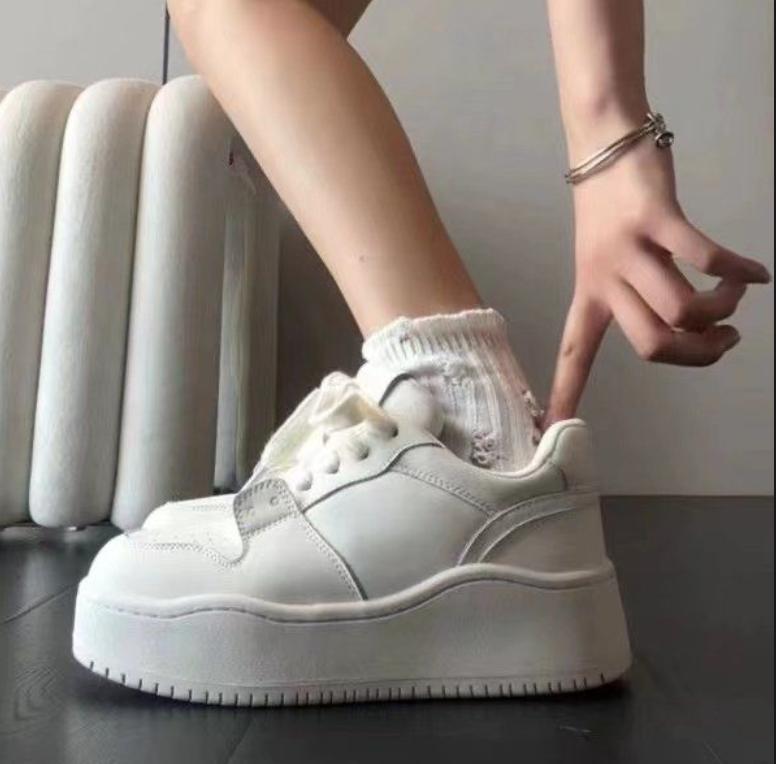 2026 Autumn Leather Platform Sneakers for Women Shoes Thick Sole Casual Shoes Woman Lace-up Fashion Outdoors Walking Shoes