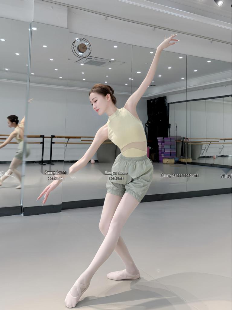 Women's Padded Hanbok Ballet Leotard for Dance, Art Exams, Yoga, and Performances.