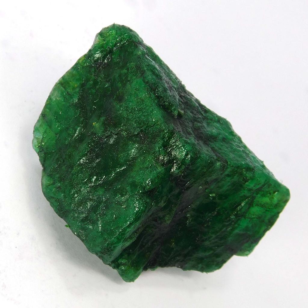 Natural Emerald Huge Rough 204 Ct Earth Mined Green Loose Gemstone