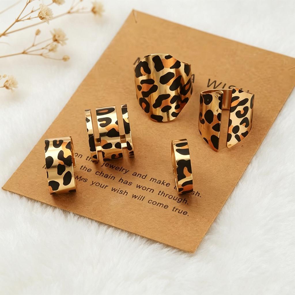 Geometric Irregular Opening Autumn and Winter Personality Leopard Striped Ring Female