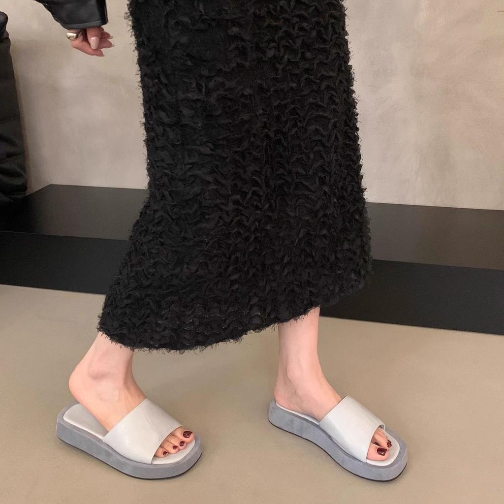 Super Soft Black Thick-bottomed Cool Slippers for Women's Summer Wear 2025 New Models with Skirts, Versatile and Not Tired of Feet