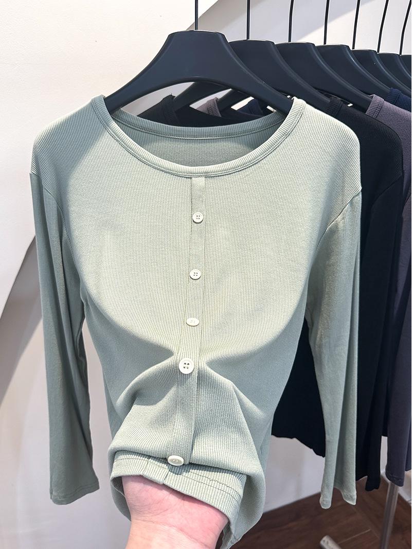 

Женская приталенная футболка с длинным рукавом в рубчик в корейском стиле 2025 M