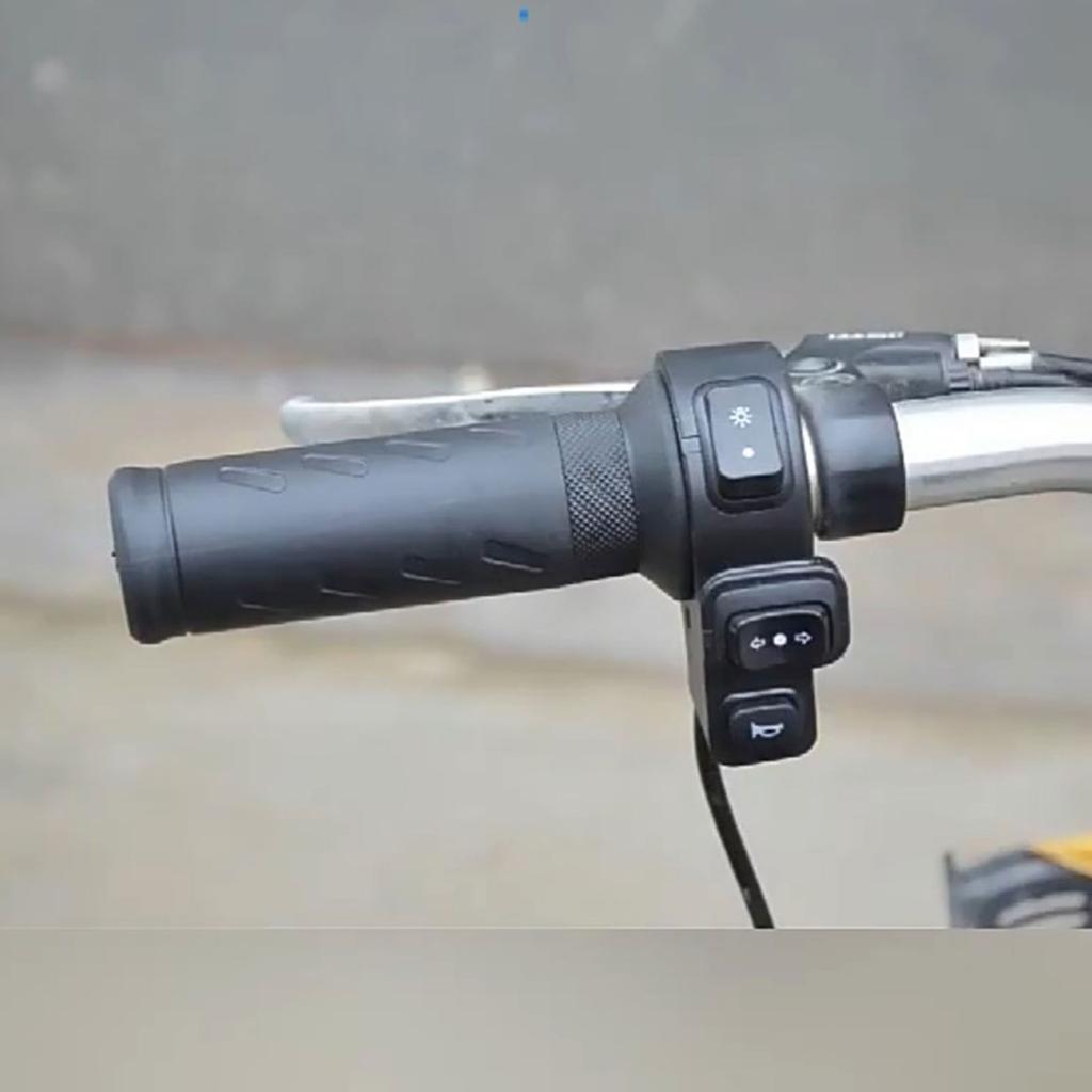 3 In 1 Motorcycle Switch Electric Bike Scooter ATV Quad Light Turn Signal Horn ON/OFF Button For 22mm Dia Handlebars Motorbike
