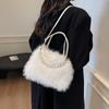 Cute plush bag women's 2025 new fashion versatile handbag small fresh versatile chain messenger bag
