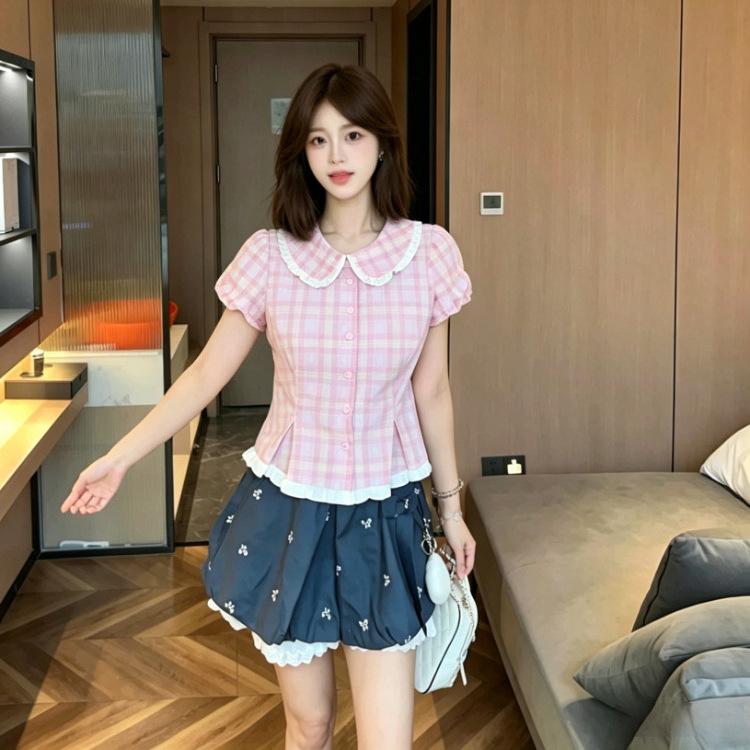 Summer new sweet lace plaid bubble sleeve shirt women's design sense slim and thin versatile top