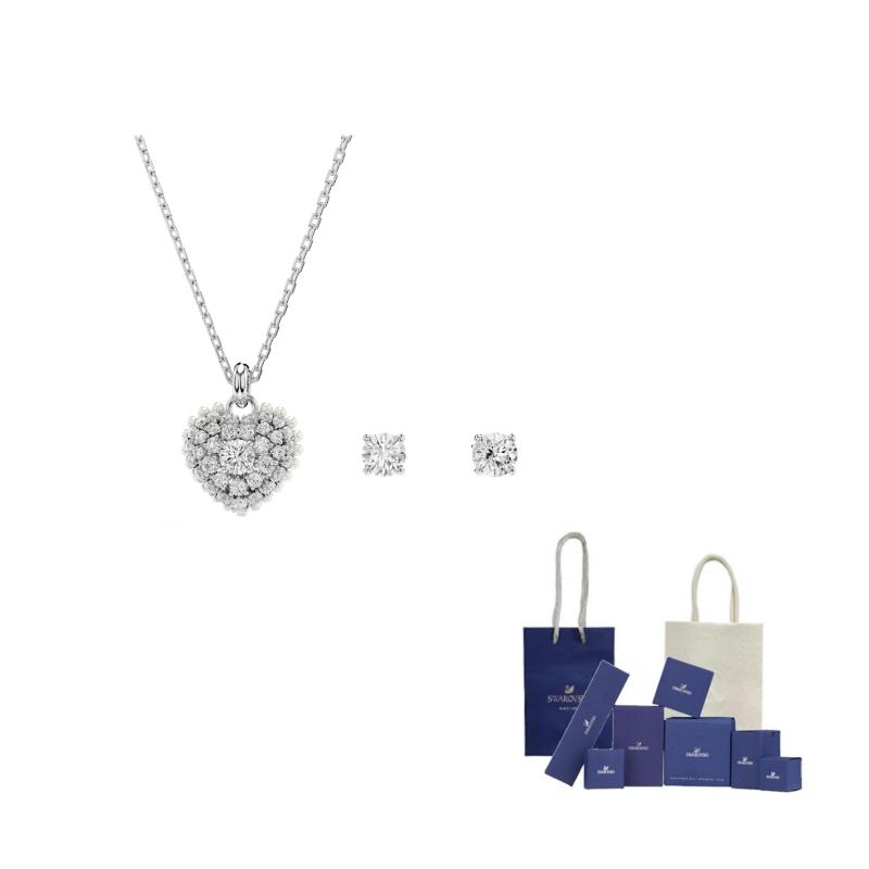 Swarovski Idyllia pendant necklace F-Branded gift bag