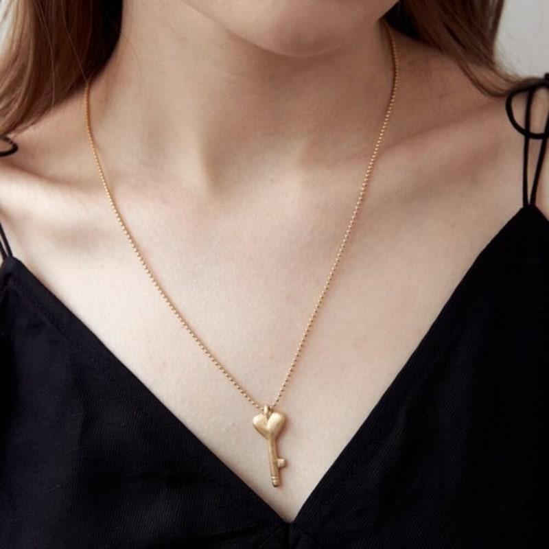 

salted Love key necklace gold gold