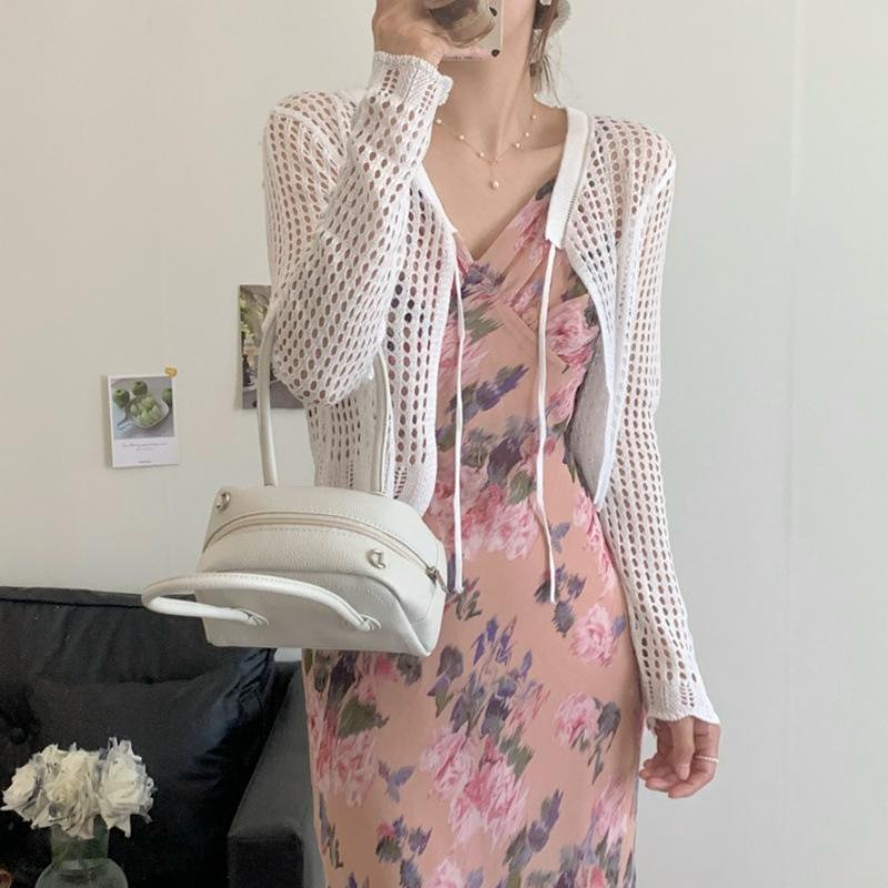 1116 spring and summer new Korean version hollow sunscreen short knitted cardigan versatile and thin lace-up shawl top women