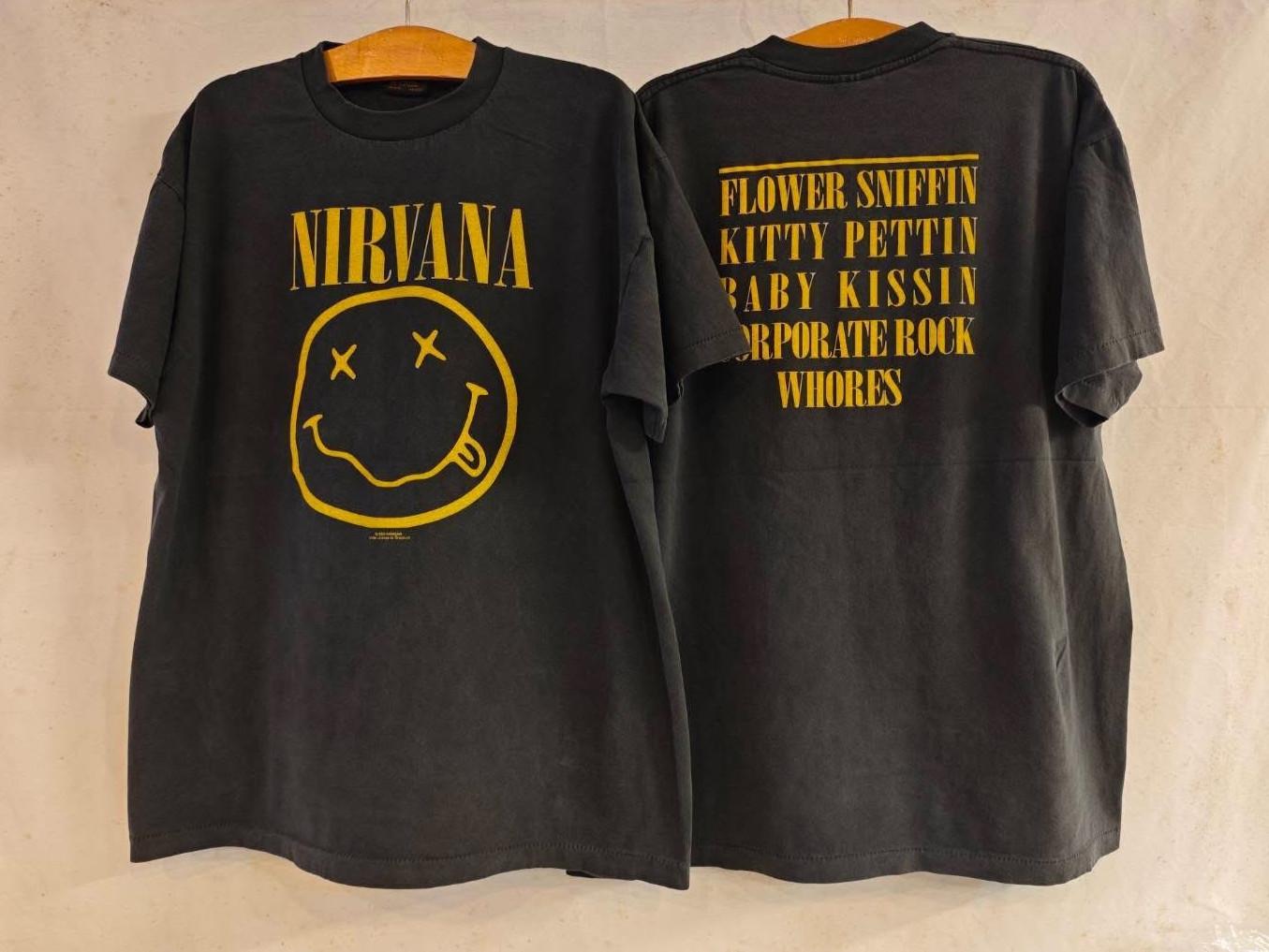 Vintage NIRVANA Smiley Flower Sniffin Tour 1992 L Single Stitch REPRINT Unisex T-Shirt XXXXL