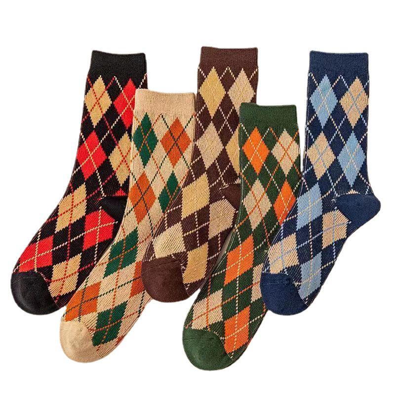 College-Stil Retro Diamant Mädchensocken - Japanische Mode Mittelrohr für Herbst/Winter