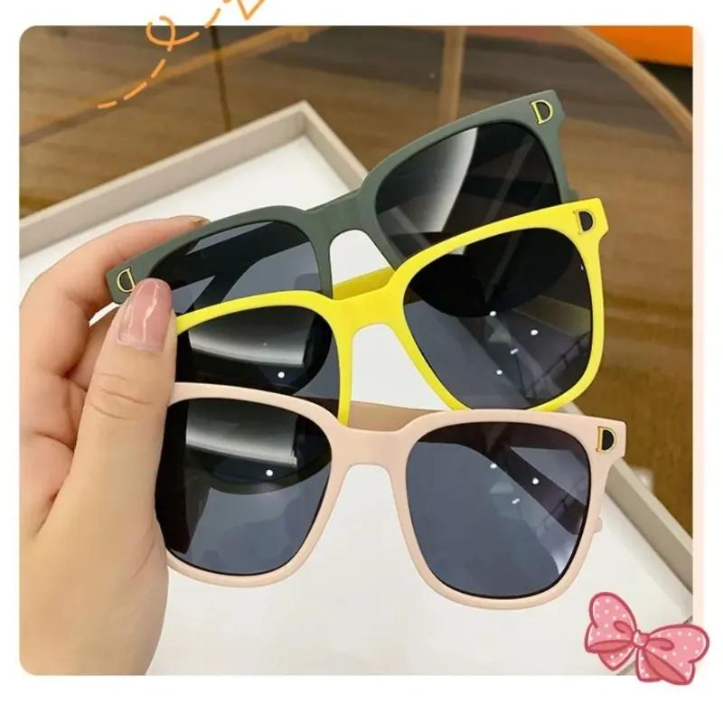 Trendy Kids Sunglasses Outdoor Square Frame UV400 Baby Shades Travel Goggle Children Eyewear for Toddler Boys and Girls