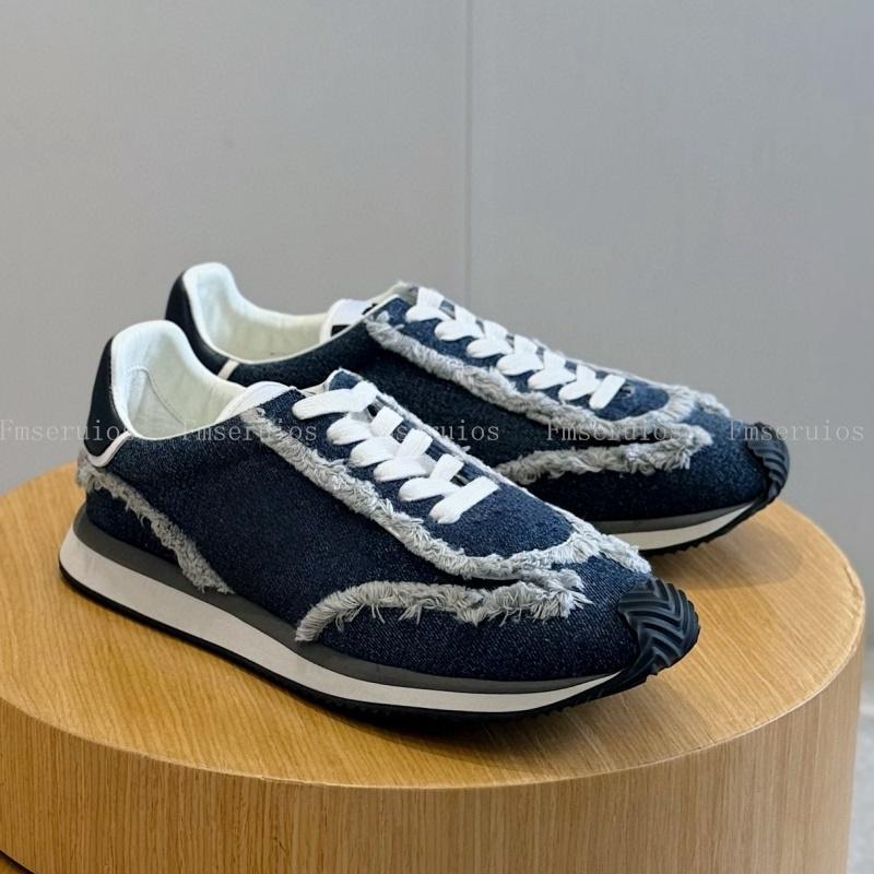 

Fashion Men Sneakers Comfort Round Toe Lightweight Sports Shoes Flannel Solid Non Slip Thick Sole Walking Casual Daily Shoes 46