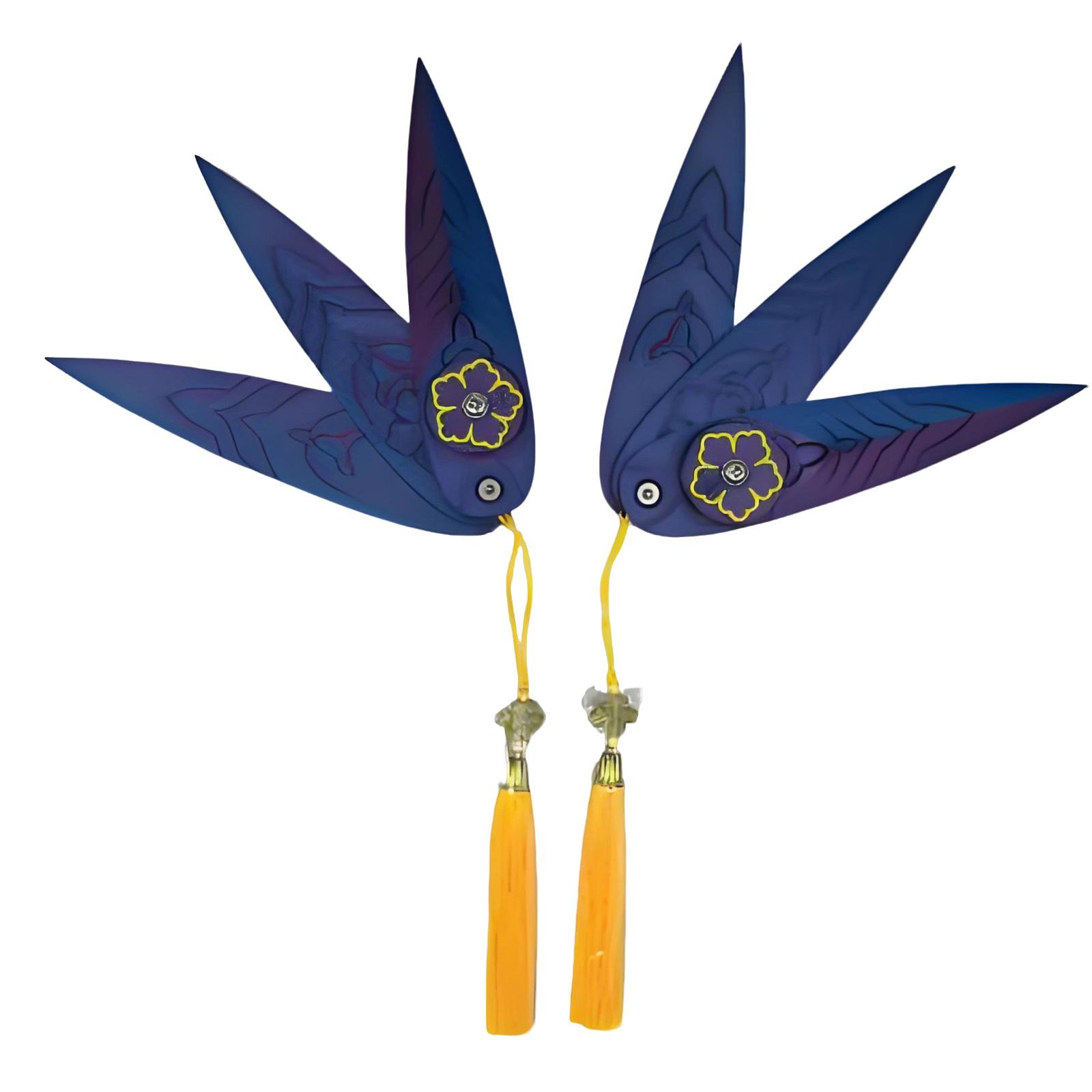 

Anime-Inspired Folding Toy Weapon Replica with Handle and Floral Detail Suitable for Collectors and Display Fans of Popular Series Accessories One Size