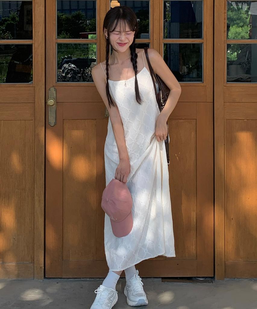 Cargo Bros For Woman Lace Layered Long Dress (Ivory)